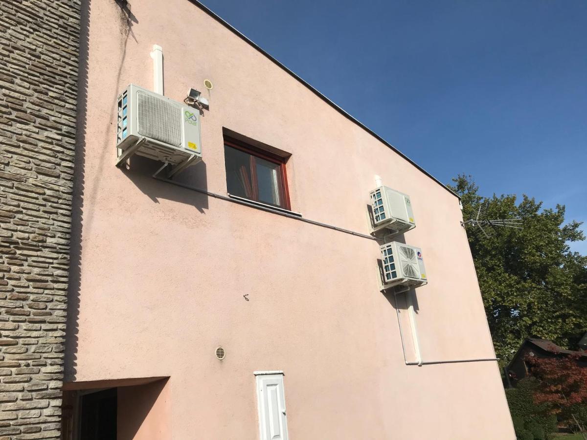 Nyaralo Japankerttel - Apartment With Japanese Garden Balatonmariafurdo Exterior photo