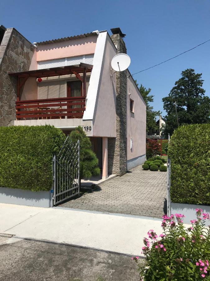 Nyaralo Japankerttel - Apartment With Japanese Garden Balatonmariafurdo Exterior photo