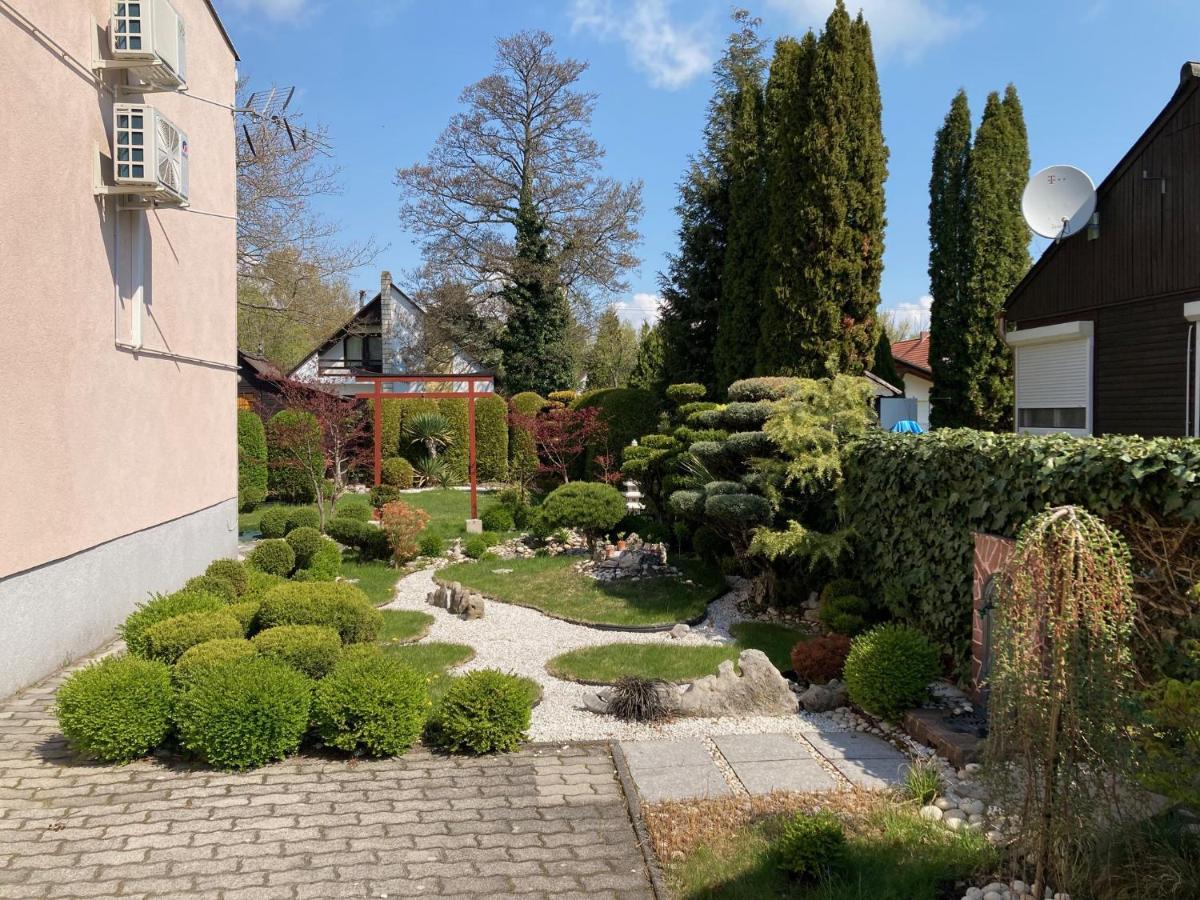 Nyaralo Japankerttel - Apartment With Japanese Garden Balatonmariafurdo Exterior photo